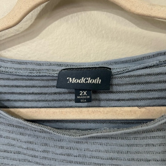 Modcloth Blue White Stripe Flutter Sleeve Crossover T-Shirt Women’s Size 2X - Picture 3 of 6